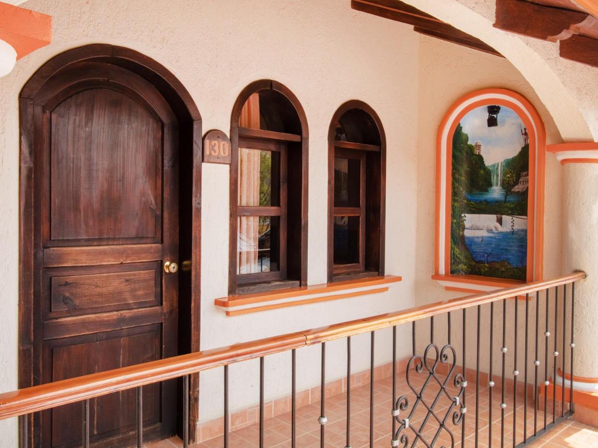 Hotel Villa Real II San Cristóbal de Las Casas Buitenkant foto